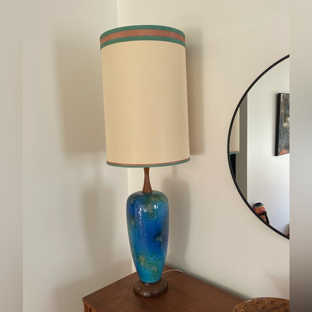 MCM Royal Haeger Etruscan glaze table lamp